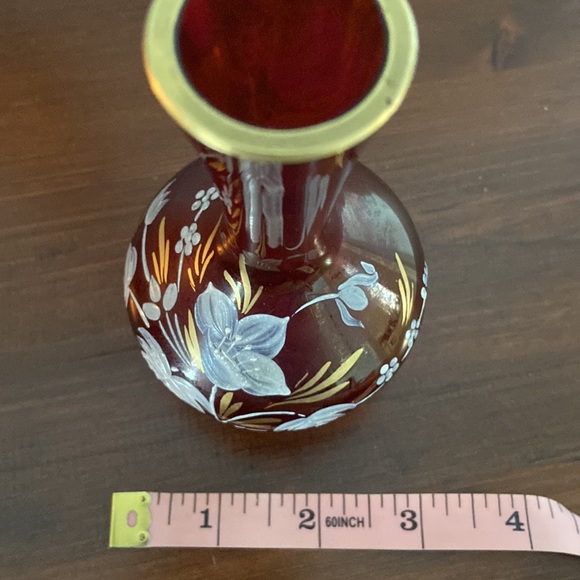 Vintage West German hand-painted cranberry glass vase - Picture 5 of 5